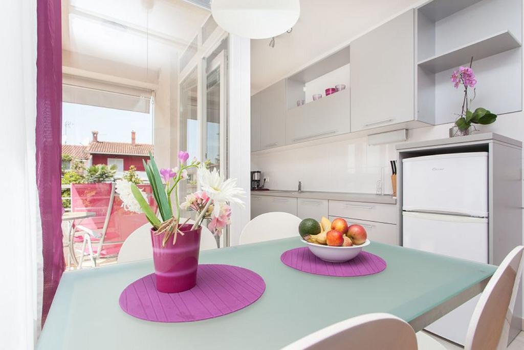 Kuvi Apartments روفينج الغرفة الصورة